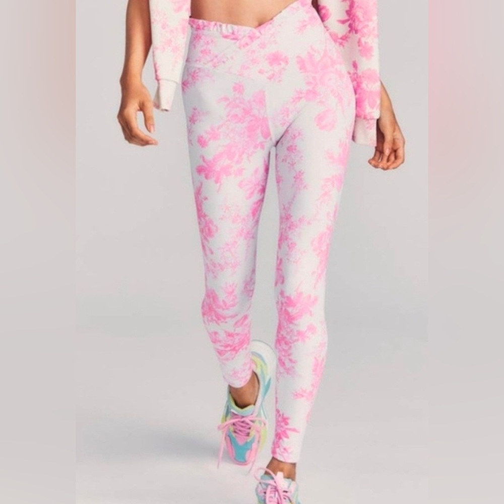LOVESHACKFANCY x BEACH RIOT Dana limited edition rare floral leggings